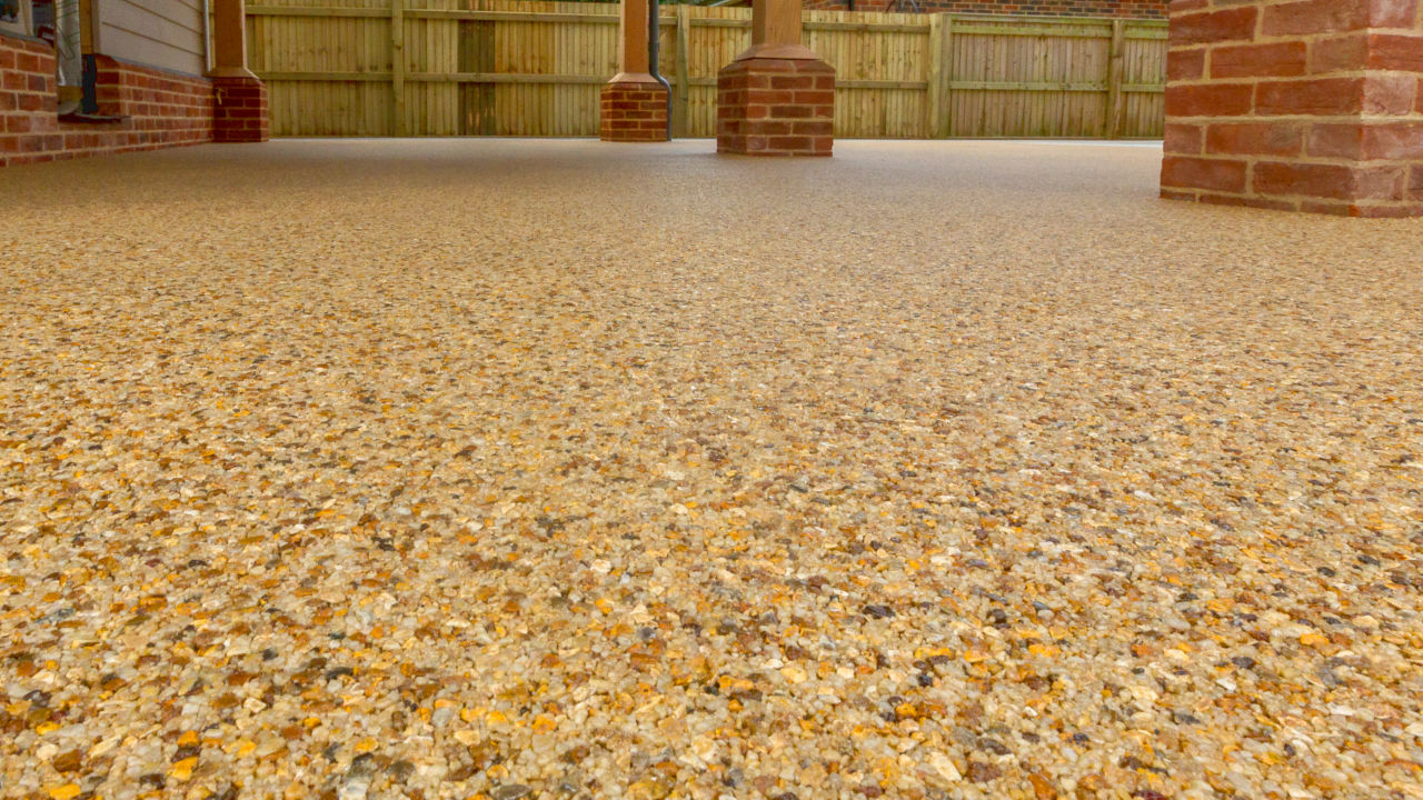 Resin Bound Stone-driveway paving Harvest fawn